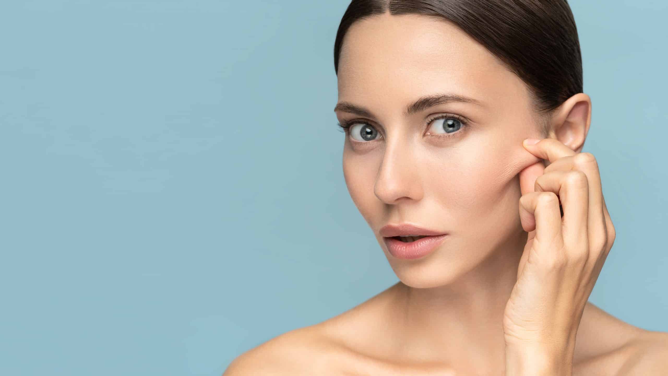 How can I tighten the skin of my face? 1 HOW CAN I TIGHTEN THE SKIN OF MY FACE?