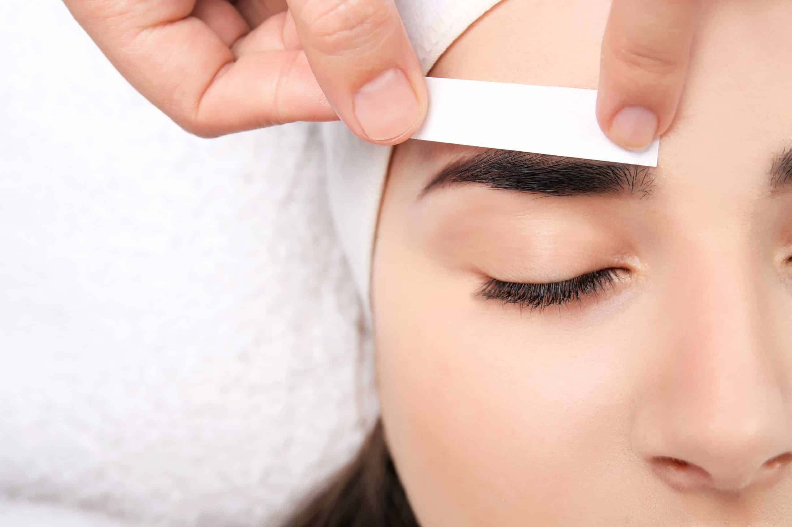 Tips For Waxing Eyebrows